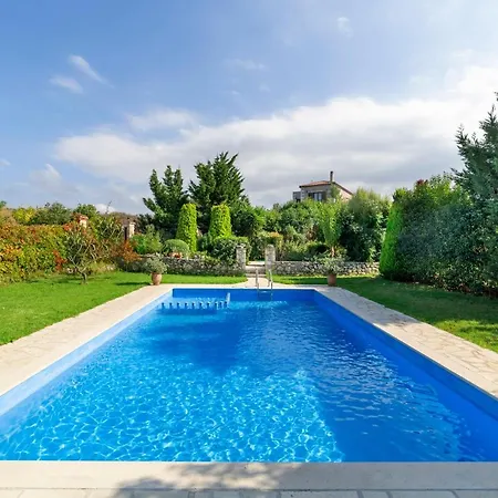 Villa Scenery 2 Vamos